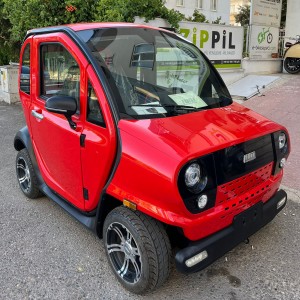 LUQI EV400 M1 Elektrikli Araba L6 72V 160Ah Lityum Uzun Menzil Kırmızı